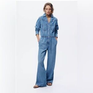 ZARA…ADJUSTABLE WAIST Z1975 DENIM
JUMPSUIT - Mid-blue